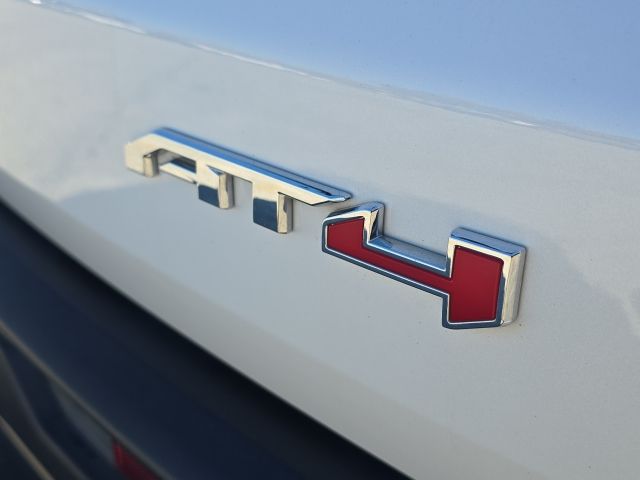 2024 GMC Acadia AT4:167804A