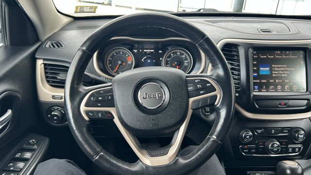 Used 2016 Jeep Cherokee SUV