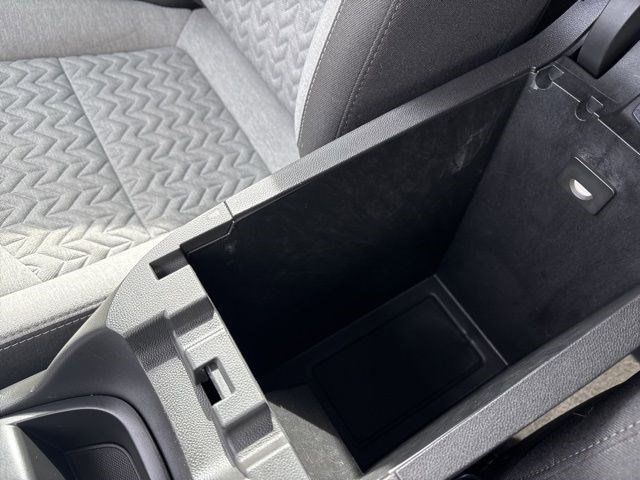 2023 Chevrolet Equinox LS photo