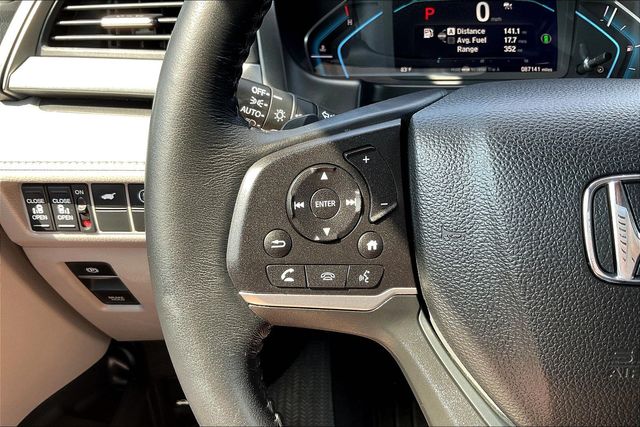 Used 2022 Honda Odyssey Van