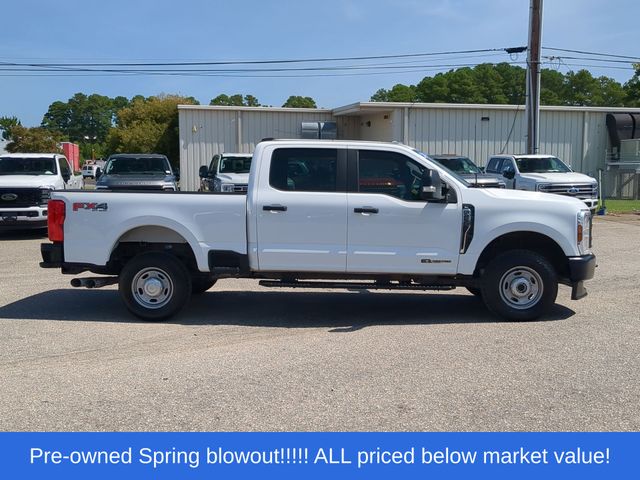 Used 2024 White Ford XL image 14