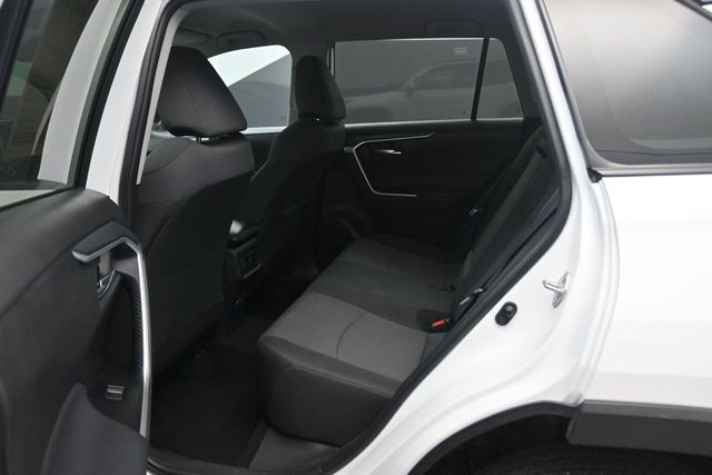 2025 Toyota RAV4 XLE - 7