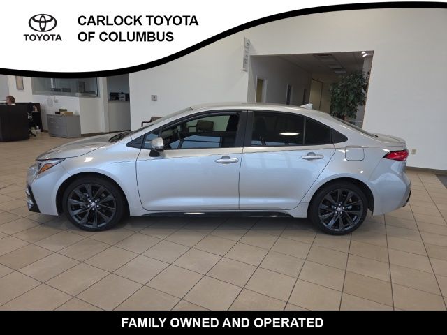 Classic Silver Metallic 2025 Toyota Corolla Hybrid SE FWD Sedan Front-Wheel Drive Continuously Variable Transmission