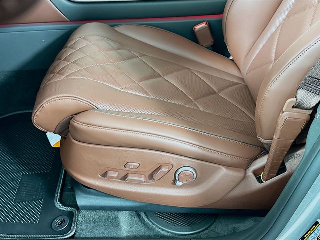 Thumbnail: 2026 Genesis GV80 - 21