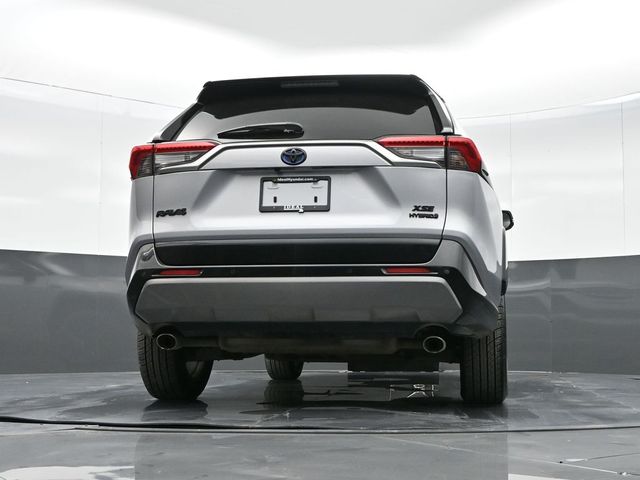 2020 Toyota RAV4 Hybrid XSE 35