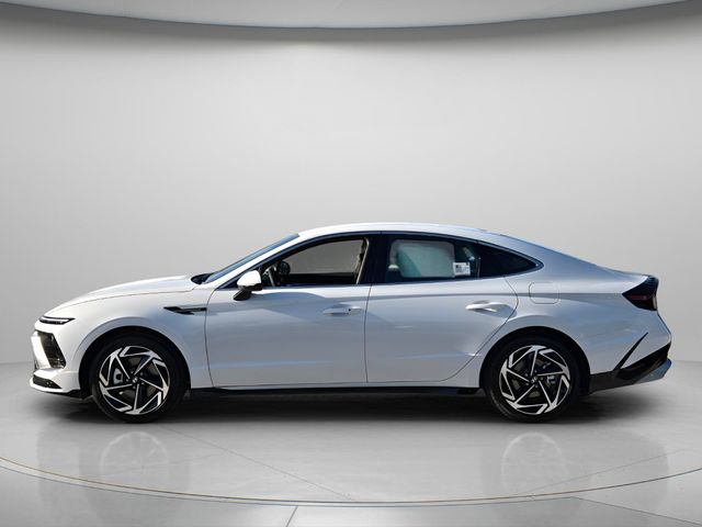 2026 Hyundai Sonata - $28,015