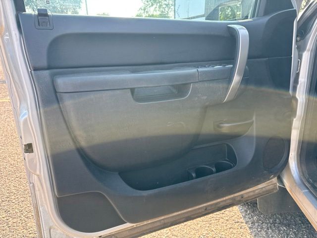 2013 Silver Ice Metallic Chevrolet Silverado 2500HD LT 4X4 Truck