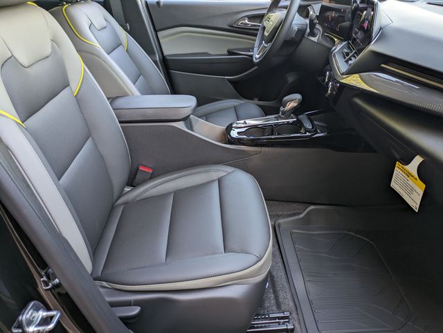 2025 Chevrolet Trax ACTIV photo