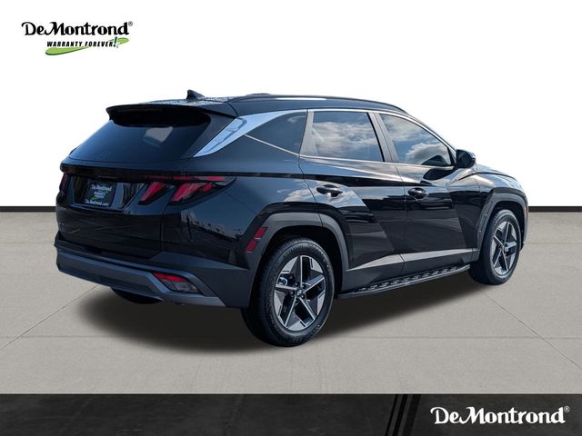 New 2026 Black Hyundai SEL image 5