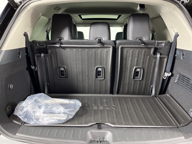 2025 Super Black Nissan Pathfinder Platinum 4X4 SUV