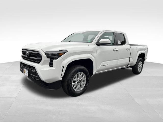 2025 Toyota Tacoma SR5 photo