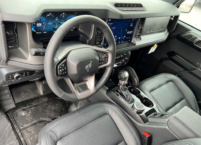 New 2025 Gray Ford Badlands image 14