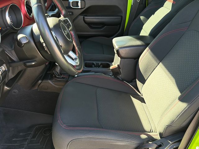 Used 2021 Green Jeep Unlimited Rubicon image 19