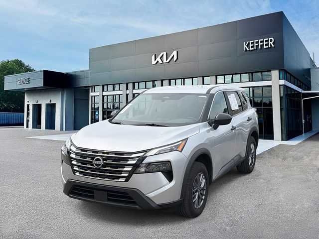 Brilliant Silver Metallic 2025 Nissan Rogue SUV / Crossover All-Wheel Drive Continuously Variable Transmission