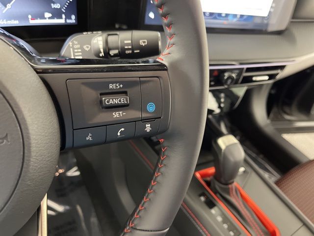 2025 Super Black Nissan Kicks SR FWD SUV
