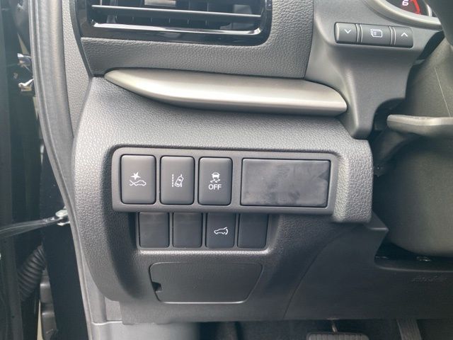 MitsubishiEclipse Cross20