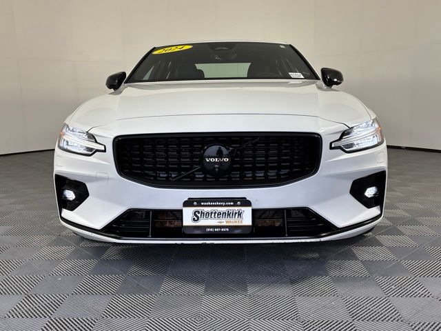 Used 2024 Volvo S60 Sedan