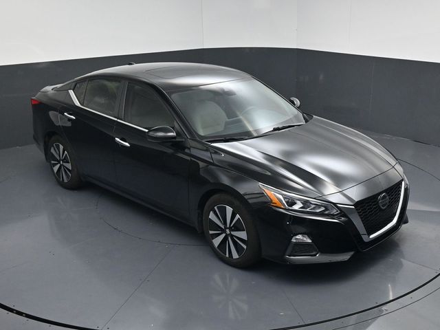 2021 Nissan Altima 2.5 SV Black at DeMontrond Mazda