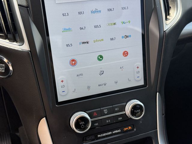 2024 Ford Edge SEL Silver at Shottenkirk Kia Fort Bend