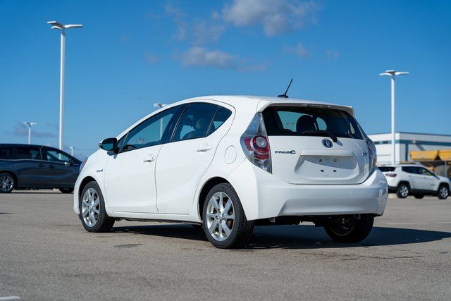 2012 Toyota Prius c Four 5