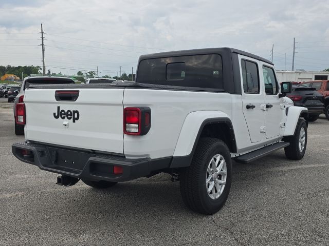 2023 Jeep Gladiator Sport S:46141A