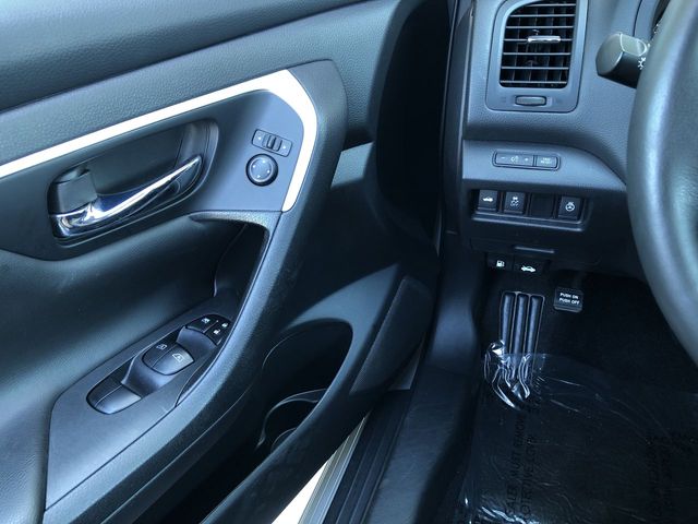 used 2018 Nissan Altima car, priced at $13,987