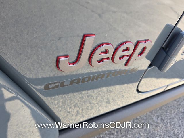 New 2026 Gray Jeep Rubicon image 17