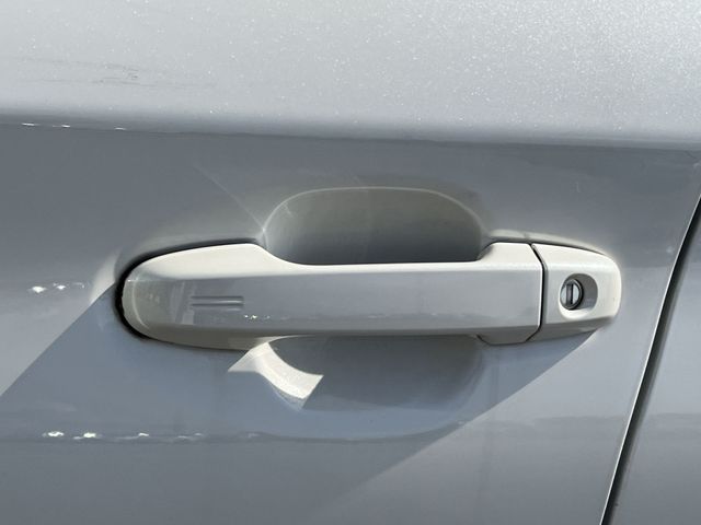 Used 2022 White Subaru Limited image 47