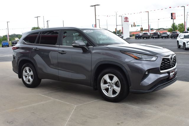 Used 2024 Toyota Highlander SUV