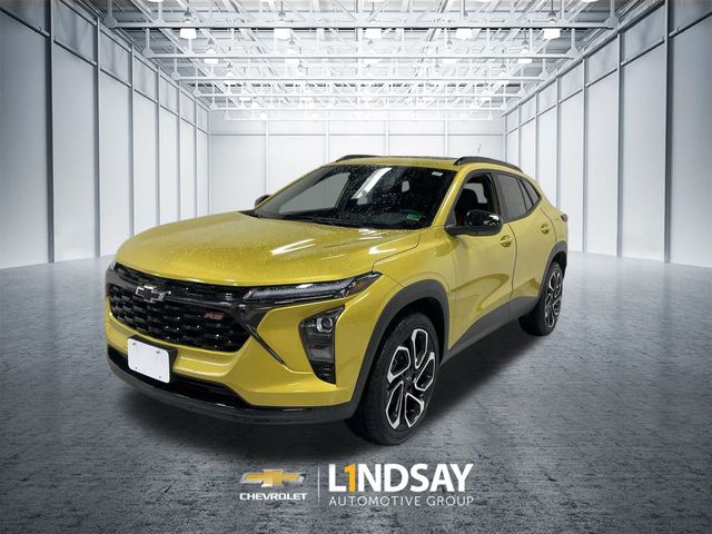 Nitro Yellow Metallic 2024 Chevrolet Trax RS with 2RS FWD SUV / Crossover Front-Wheel Drive 6-Speed Automatic