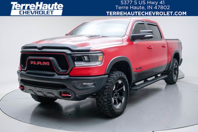 Flame Red Clearcoat 2019 RAM 1500 Rebel Crew Cab 4WD Pickup Truck Four-Wheel Drive 8-Speed Automatic