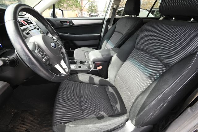 Used 2016 Gray Subaru 2.5i Premium image 7