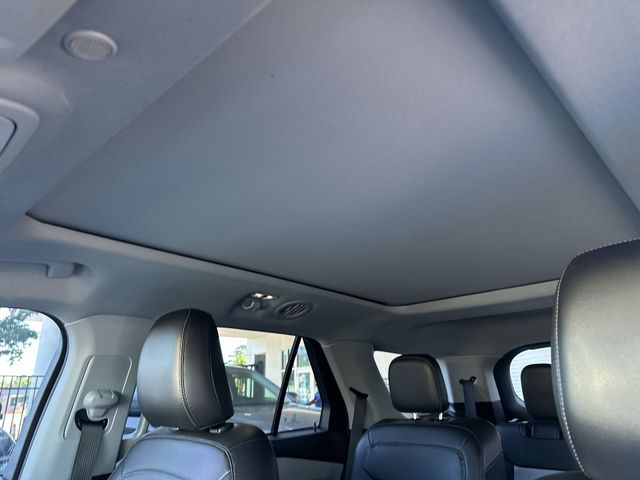 Used 2023 Black Ford XLT image 22