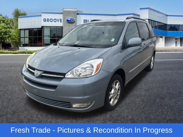Blue 2005 Toyota Sienna Minivan  5-Speed Automatic Overdrive