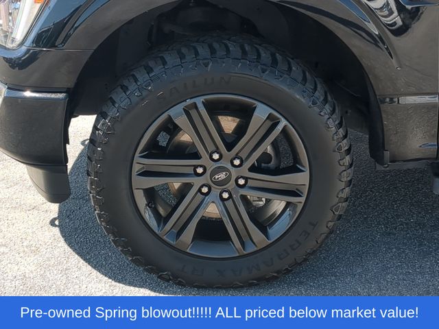 Used 2022 Agate Black Metallic Ford Lariat image 18
