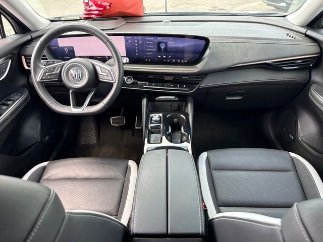Used 2025 Buick Envision SUV