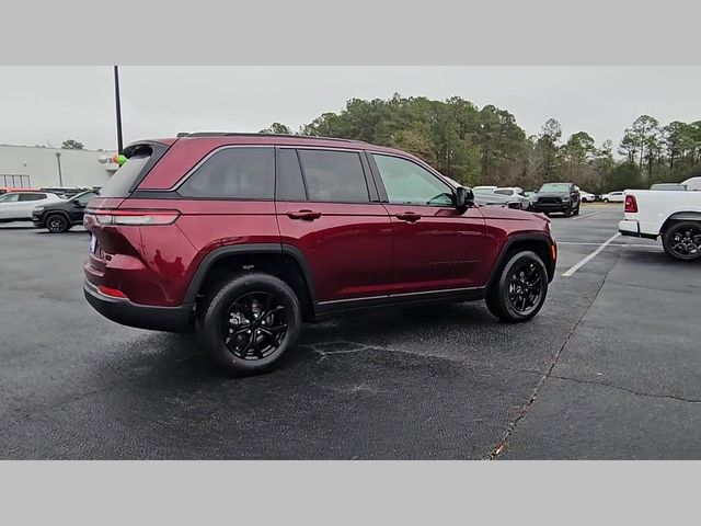 2026 Jeep Grand Cherokee Altitude 4x4