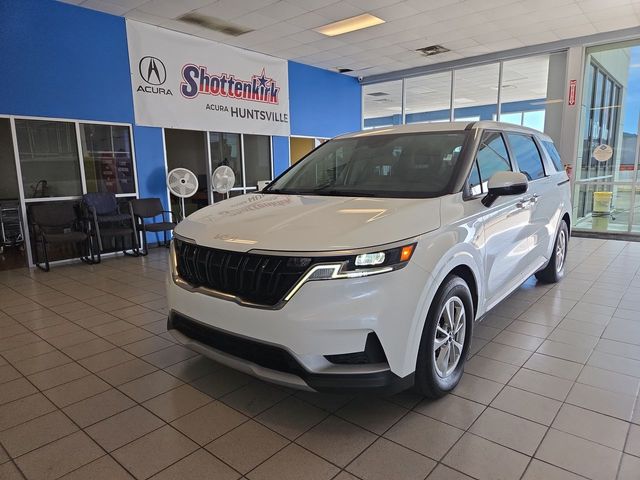 2024 Kia Sedona LX Seat Pkg's photo