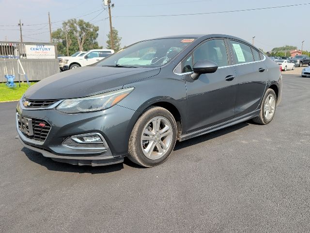 Gray (Graphite Metallic) 2018 Chevrolet Cruze Sedan Front-Wheel Drive 6-Speed Manual