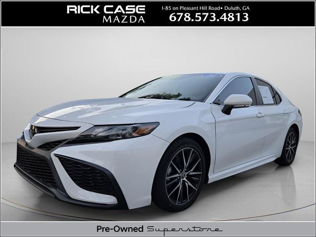 2024 Toyota Camry SE FWD