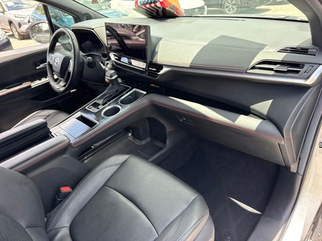 2025 Toyota Sienna - $45,088