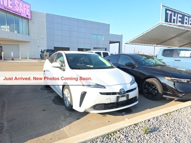 2022 Toyota Prius L Eco FWD
