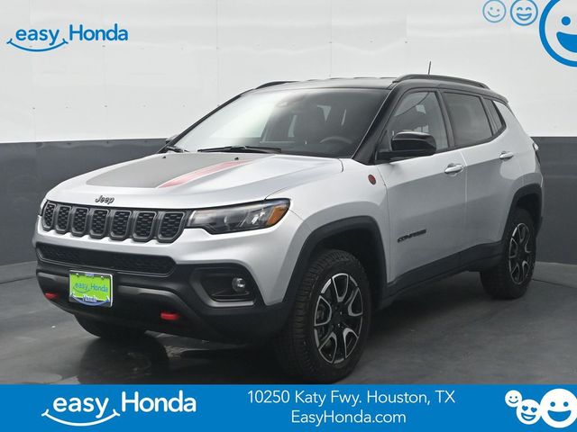 Silver Zynith Metallic Clearcoat 2025 Jeep Compass SUV / Crossover Four-Wheel Drive 8-Speed Automatic