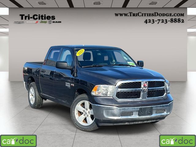 2023 RAM 1500 Classic SLT Crew Cab 4WD