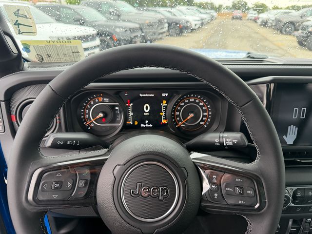 new 2026 Jeep Gladiator car, priced at $58,980