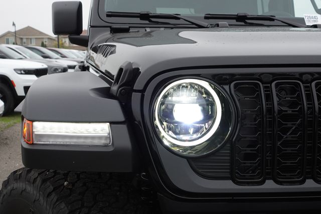 new 2026 Jeep Wrangler car, priced at $49,095