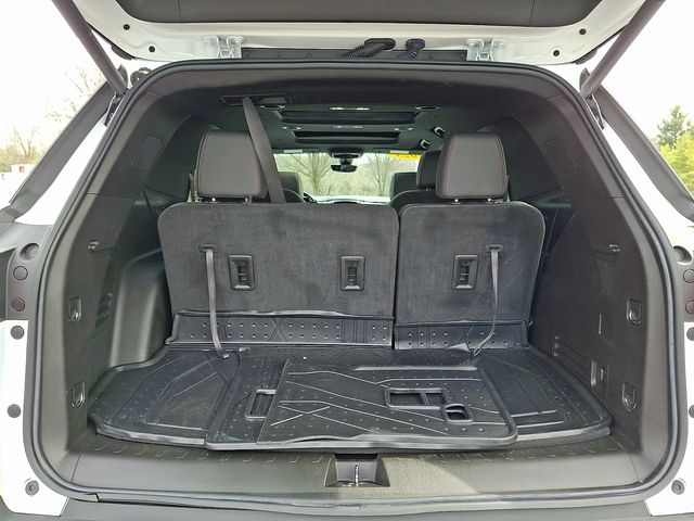 used 2023 Chevrolet Traverse car, priced at $39,950