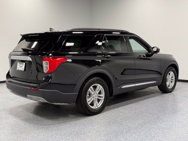 Used 2023 Black Ford XLT image 8