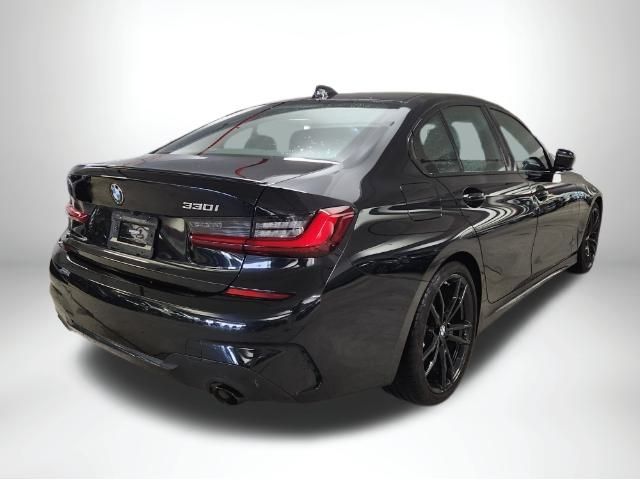 2022 BMW 3 Series 330i 8