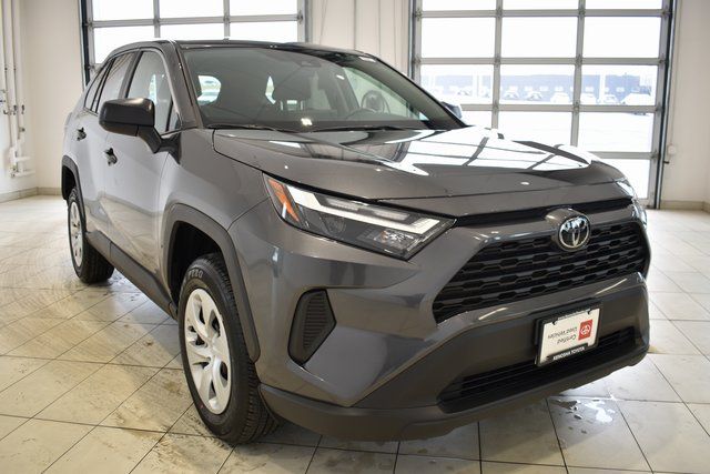 2025 Toyota RAV4 LE AWD